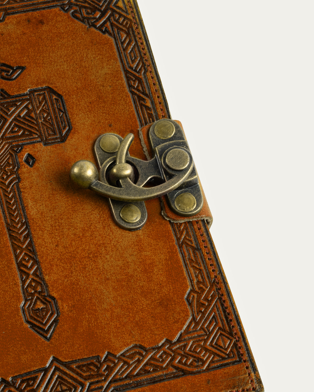 Dwarven Leather Diary, Small